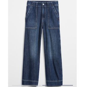 NWT Gap High Rise Wide-Leg Crop Jeans